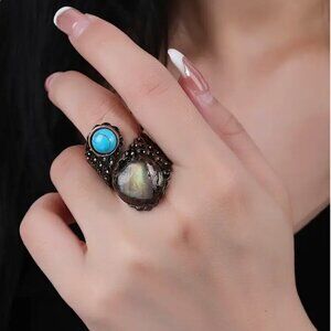 🆕️Mystical Serpent: Boho Chic Vintage Copper Snake Ring with Moonstone Heart